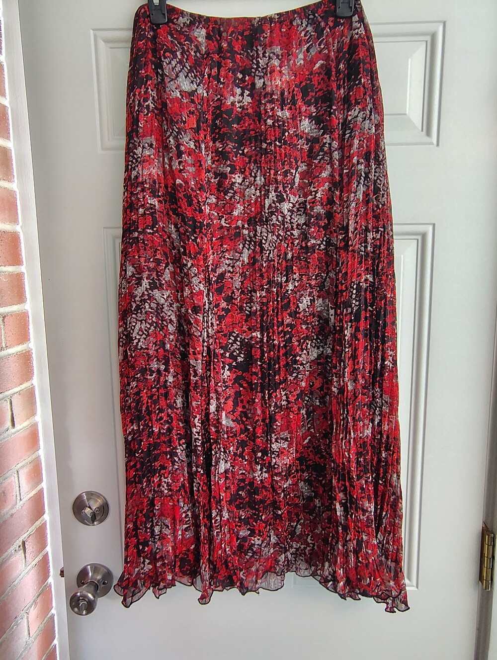 Ruby Rd. Red Abstract Pleated Maxi Skirt - Size 16